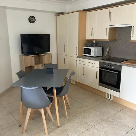 Juan Flore * 昂蒂布