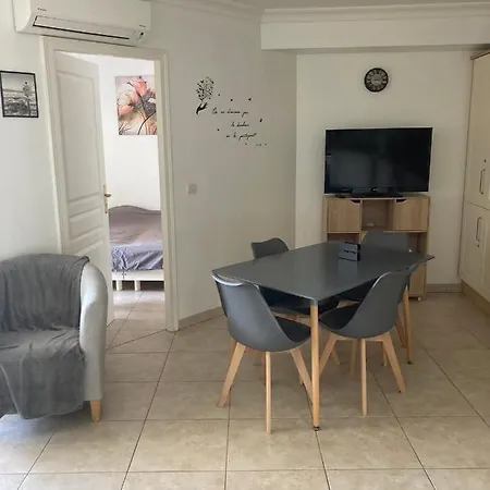 Juan Flore Apartment