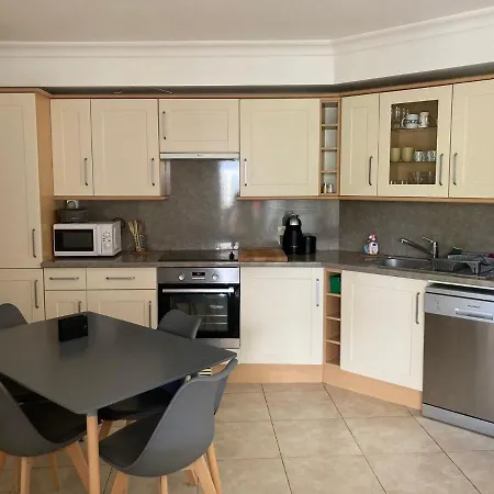 Juan Flore Szálloda