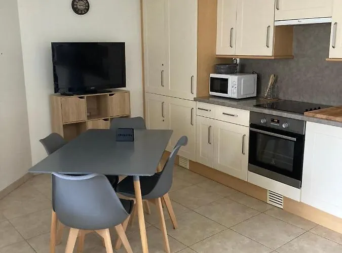 Juan Flore * Antibes